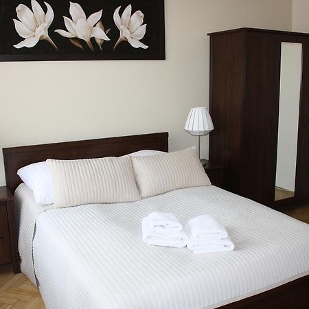 Place 4 You Apartments Kraków Eksteriør billede