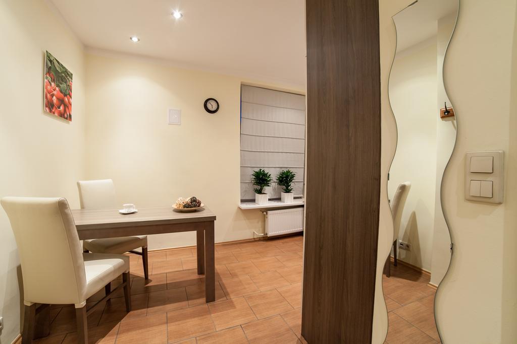 Place 4 You Apartments Kraków Værelse billede